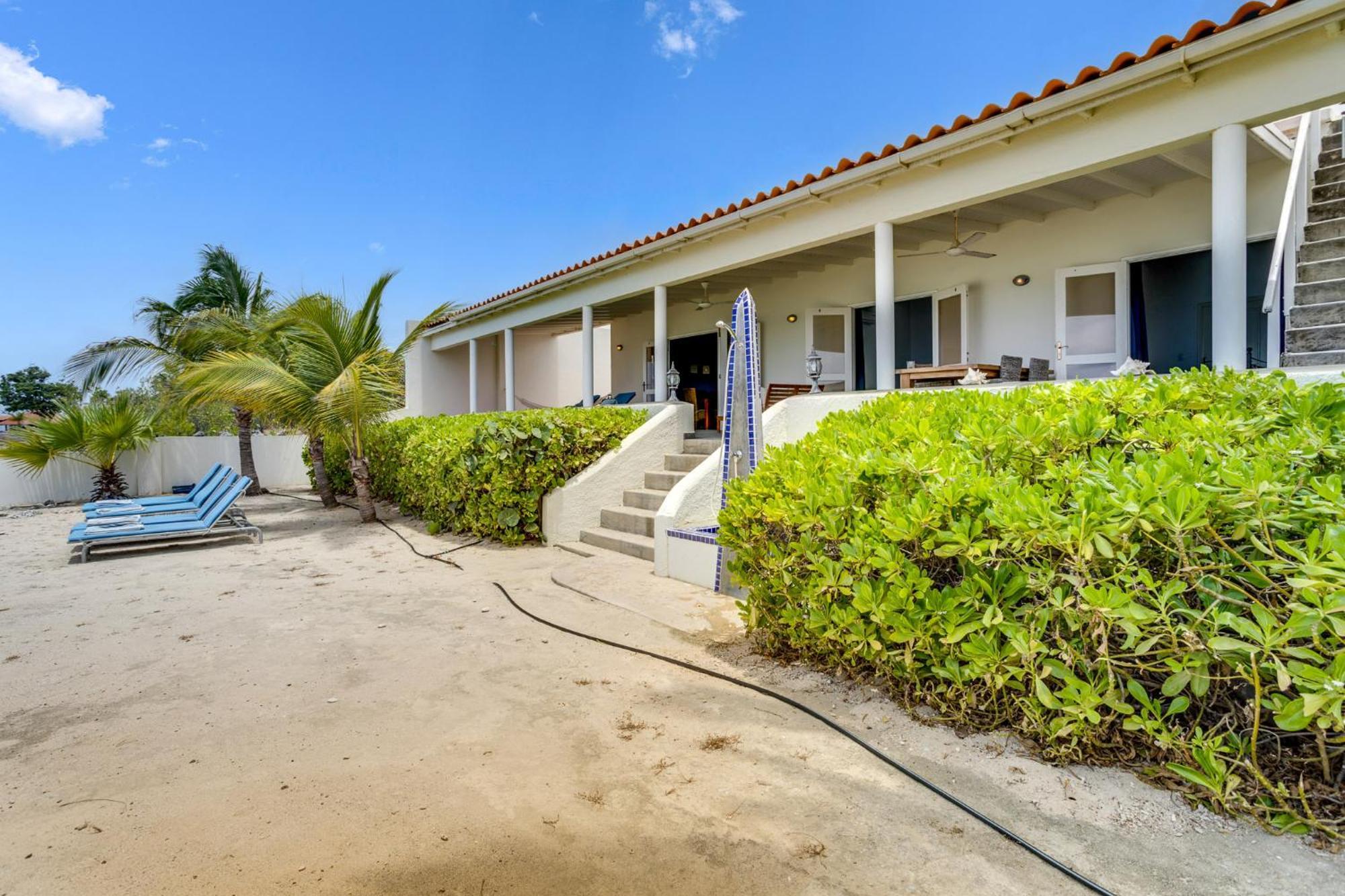 Oceanfront - Villa Port Of Call - Kralendijk  Ngoại thất bức ảnh