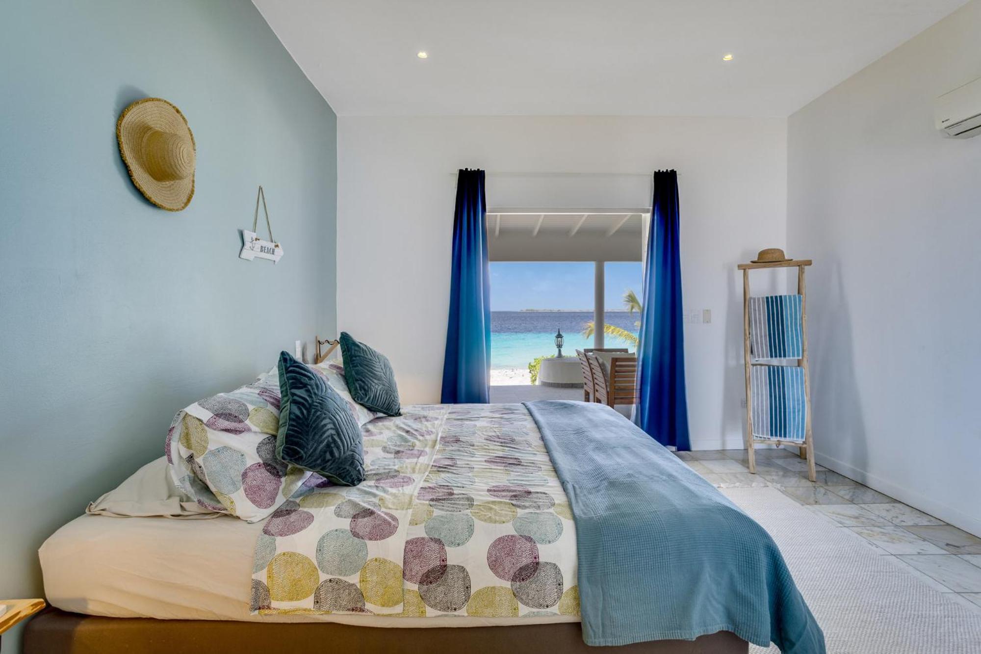 Oceanfront - Villa Port Of Call - Kralendijk  Ngoại thất bức ảnh